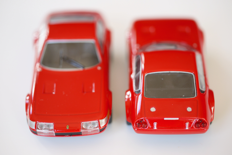 Illustration for article titled Kyosho Ferrari 6 1/64 #12 & 13 - Project Prancing Horse #13 - 1970 365 GTB/4 Competition "Daytona"